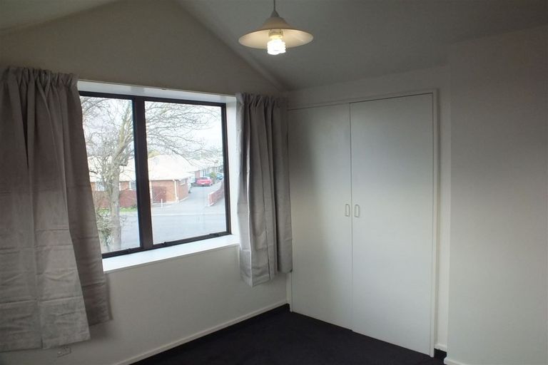 Photo of property in 2/10 Dilworth Street, Riccarton, Christchurch, 8011