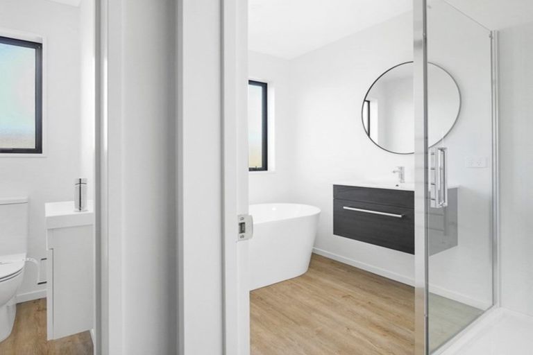 Photo of property in 32 Northside Drive, Waikuku, Rangiora, 7473