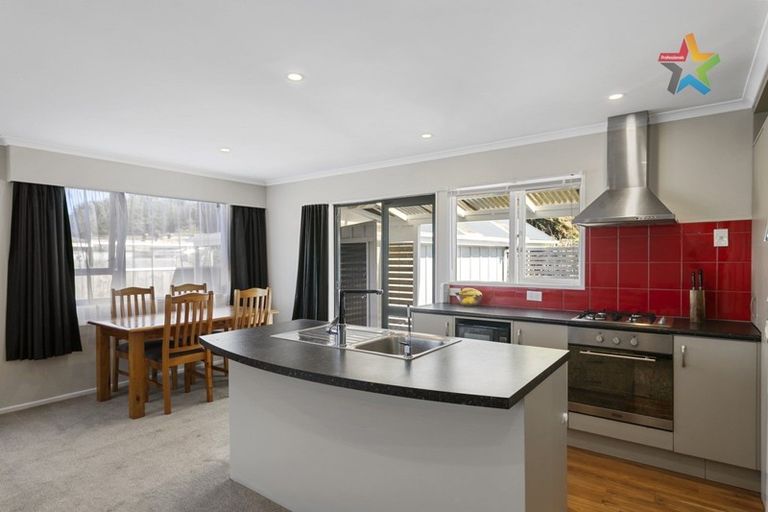 Photo of property in 181 Major Drive, Kelson, Lower Hutt, 5010