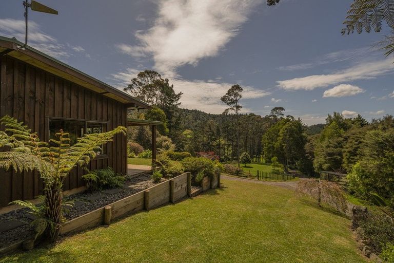 Photo of property in 185 Kaimarama Road, Kaimarama, Whitianga, 3591