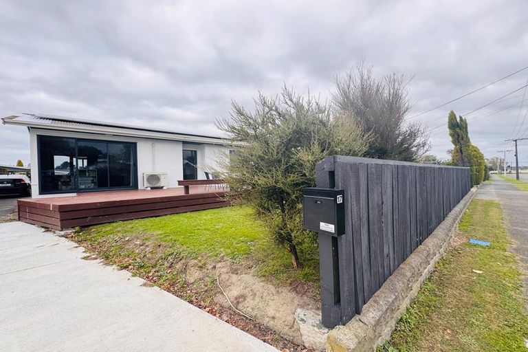 Photo of property in 17 Cobham Way, Feilding, 4702