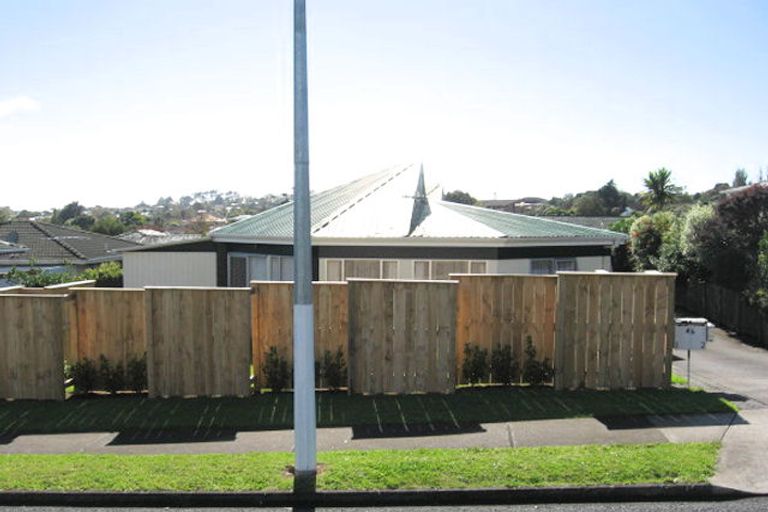Photo of property in 1/46 Highland Park Drive, Highland Park, Auckland, 2010
