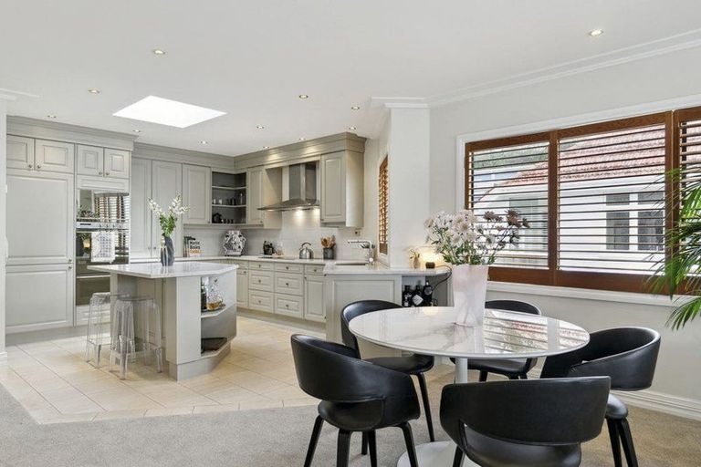 Photo of property in 15/22 Oriental Terrace, Oriental Bay, Wellington, 6011