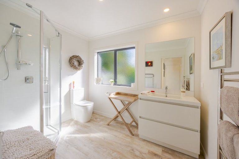 Photo of property in 32a Owen Street, Tikokino, Waipawa, 4273