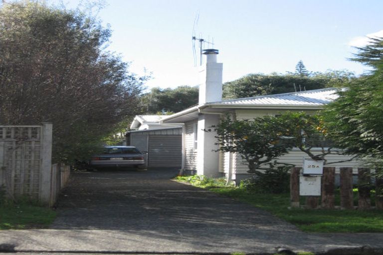 Photo of property in 25 Carr Street, Te Kamo, Whangarei, 0112