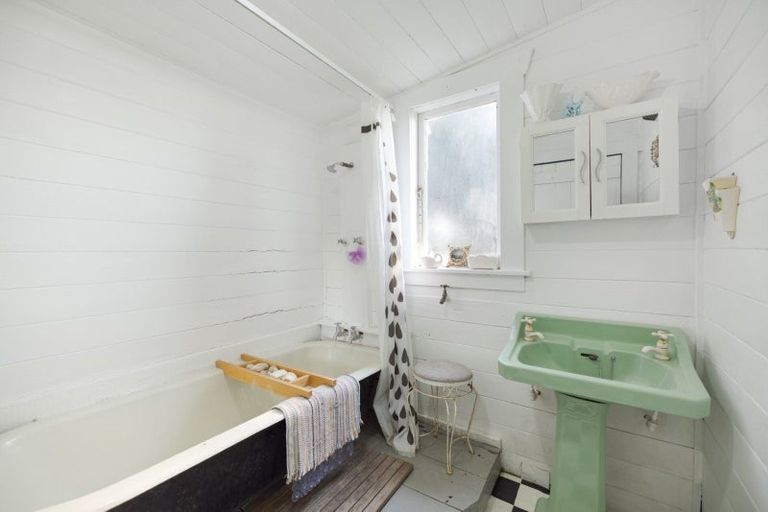 Photo of property in 10 Church Road, Maketu, Paengaroa, 3189