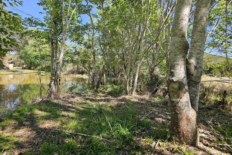 Photo of property in 156 Whangaroa Road, Kaeo, 0478