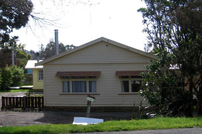 Photo of property in 45f Brandon Street, Featherston, 5710