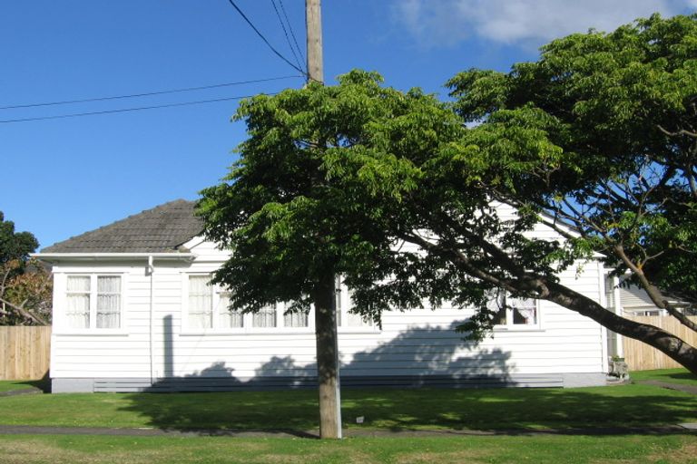 Photo of property in 1 Kilmister Grove, Boulcott, Lower Hutt, 5011