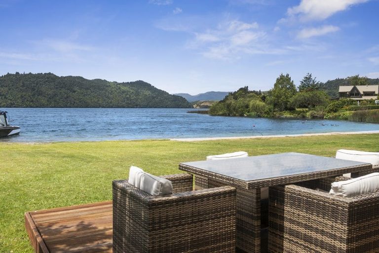 Photo of property in 7 Steep Street, Lake Okareka, Rotorua, 3076