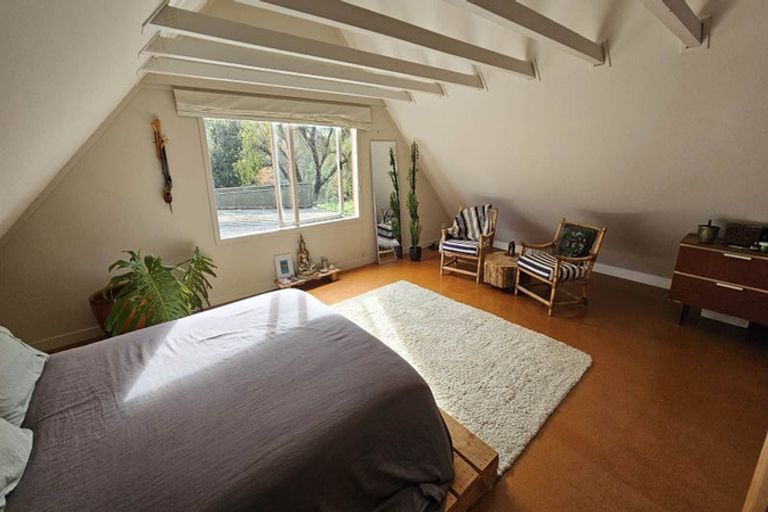 Photo of property in 118 Bethells Road, Waitakere, Henderson, 0781