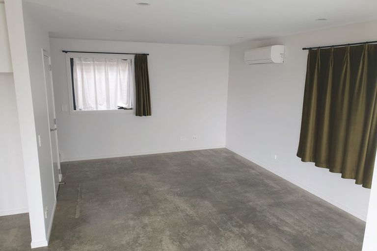 Photo of property in 10 Astelia Way, Woodridge, Wellington, 6037