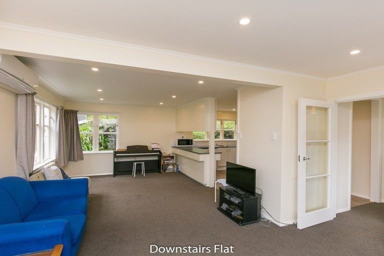 Photo of property in 21 South Karori Road, Karori, Wellington, 6012