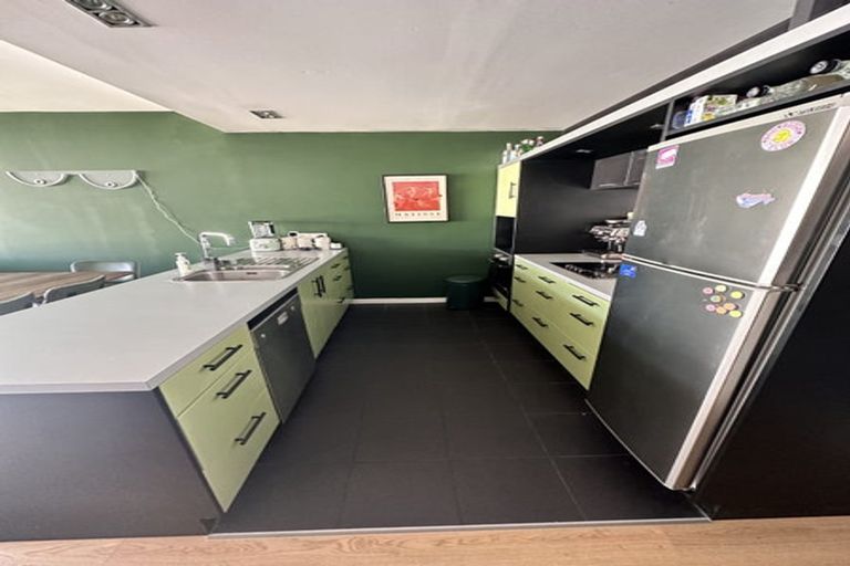 Photo of property in 4b/1 Hanson Street, Mount Cook, Wellington, 6021