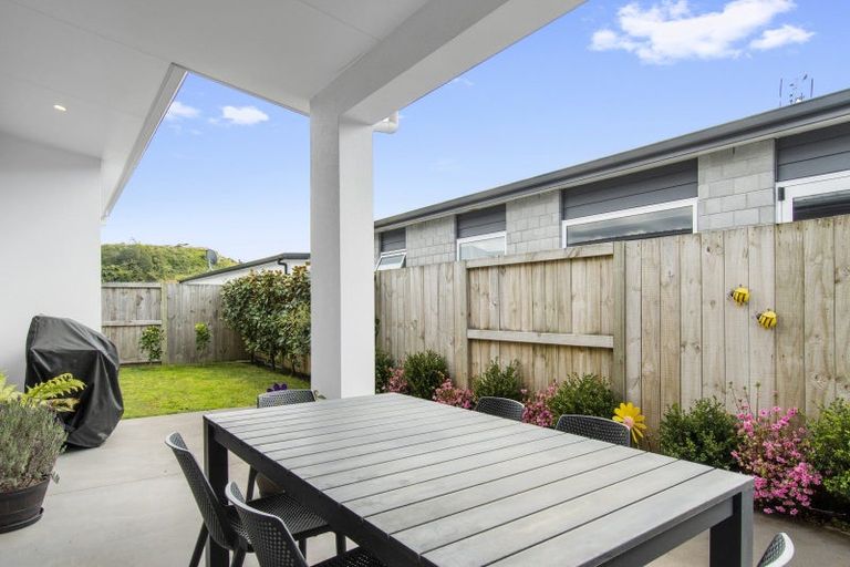 Photo of property in 34 Awataha Crescent, Pyes Pa, Tauranga, 3110