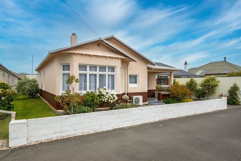 Photo of property in 124 Prince Albert Road, Saint Kilda, Dunedin, 9012