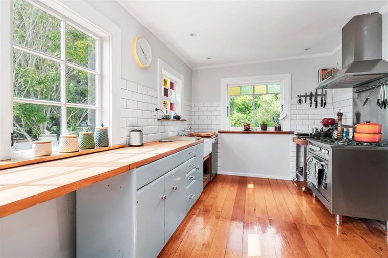 Photo of property in 32 Russell Road, Kensington, Whangarei, 0112