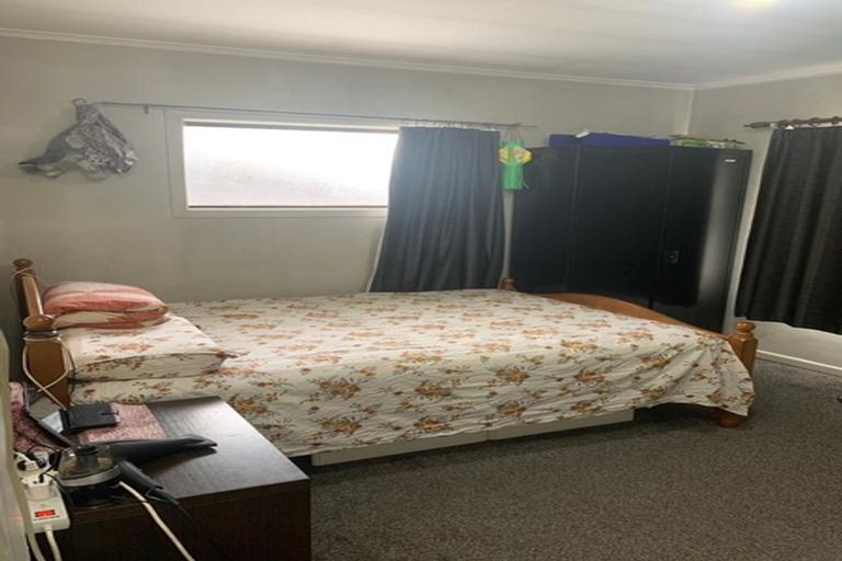Photo of property in 2 Vic Butler Street, Mount Roskill, Auckland, 1041