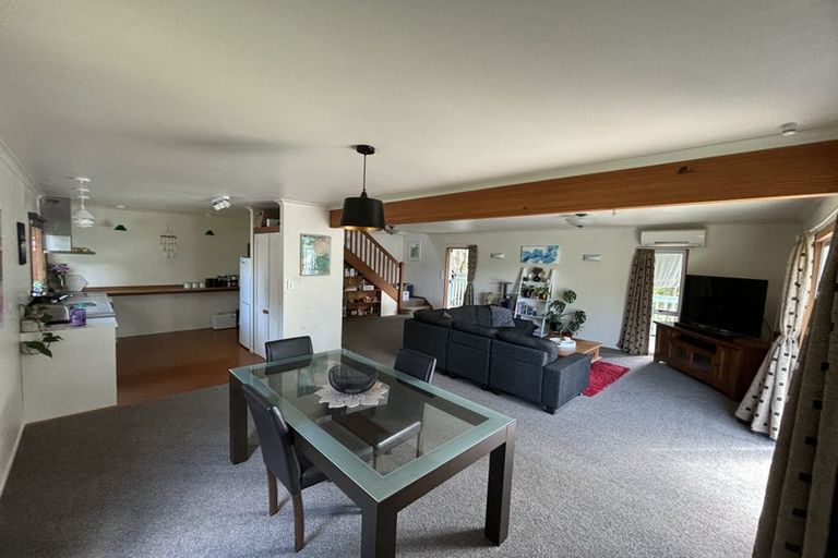 Photo of property in 7a Green Lane, Helensville, 0800