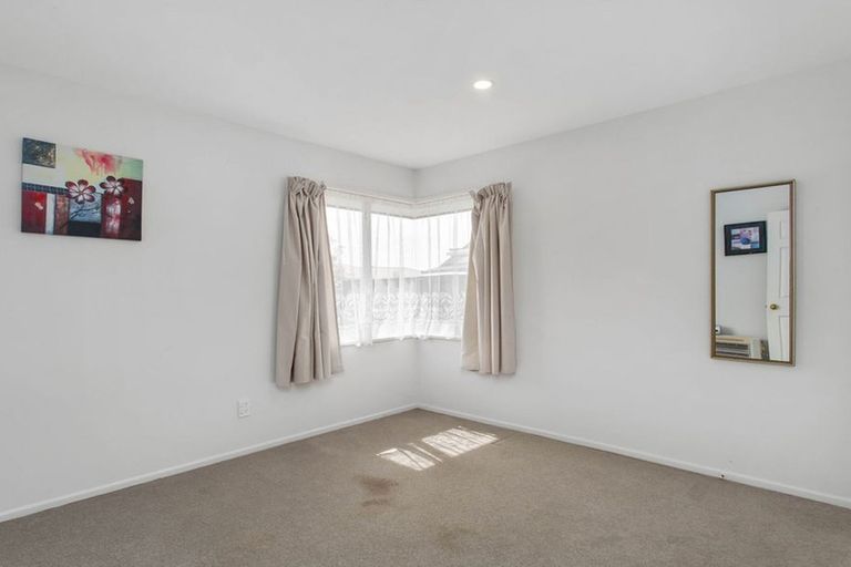 Photo of property in 1/10 Thistledown Place, Woolston, Christchurch, 8062