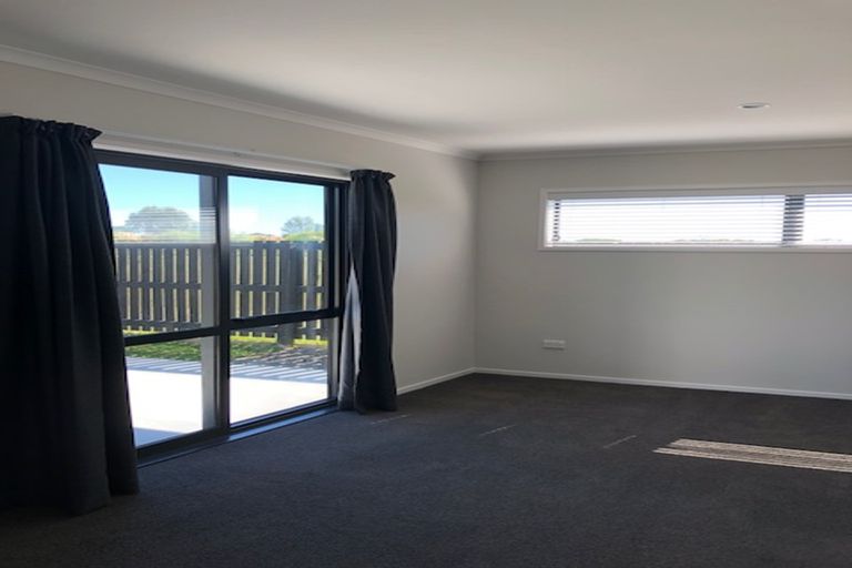 Photo of property in 34 Marion Crescent, Papamoa Beach, Papamoa, 3118