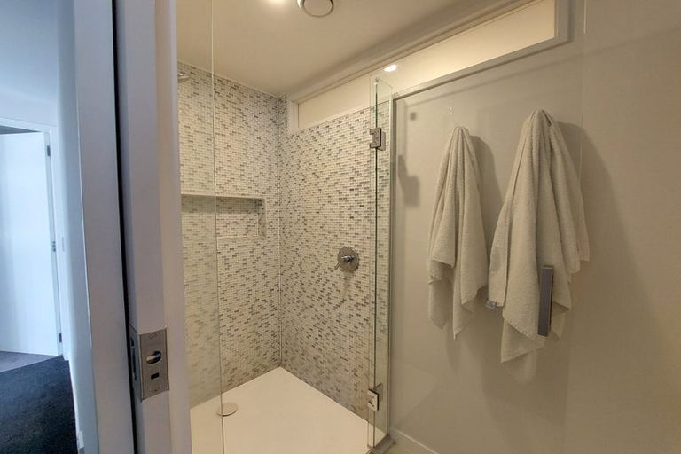 Photo of property in Nouvo Apartments, 2b/21 Rugby Street, Mount Cook, Wellington, 6021