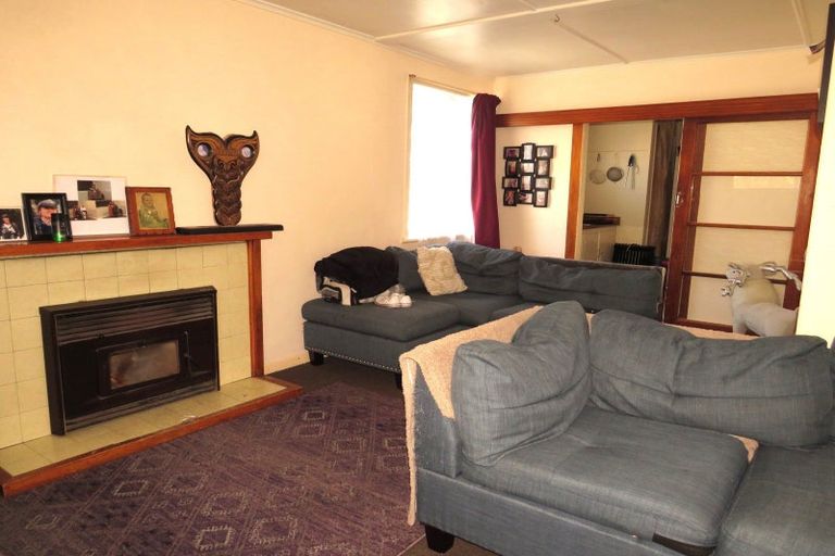 Photo of property in 102 Apatu Street, Wairoa, 4108