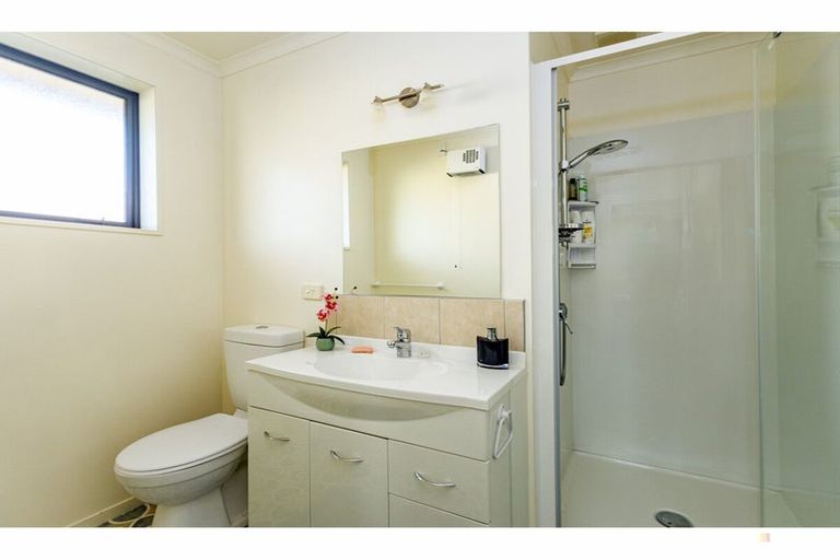 Photo of property in 240 Talbot Street, Geraldine, 7930