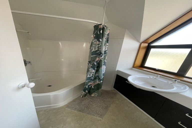 Photo of property in 158d Edgeware Road, Edgeware, Christchurch, 8013