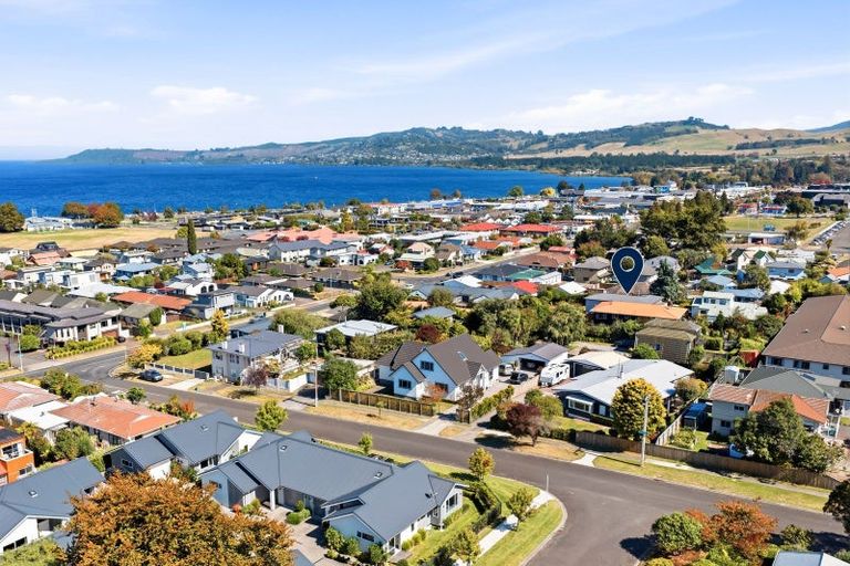 Photo of property in 132c Te Heuheu Street, Taupo, 3330