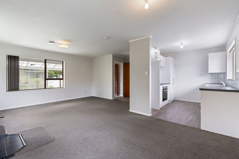 Photo of property in 28 Keeling Street, West End, Palmerston North, 4412