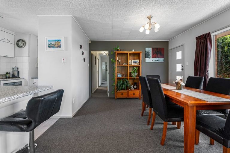 Photo of property in 7 Hapi Street, Pomare, Rotorua, 3015