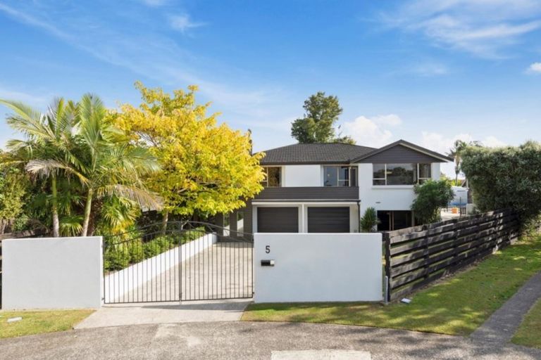 Photo of property in 5 Idesia Grove, Matua, Tauranga, 3110