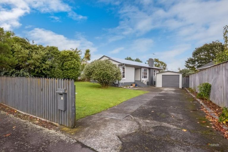Photo of property in 58 Fraser Crescent, Elderslea, Upper Hutt, 5018