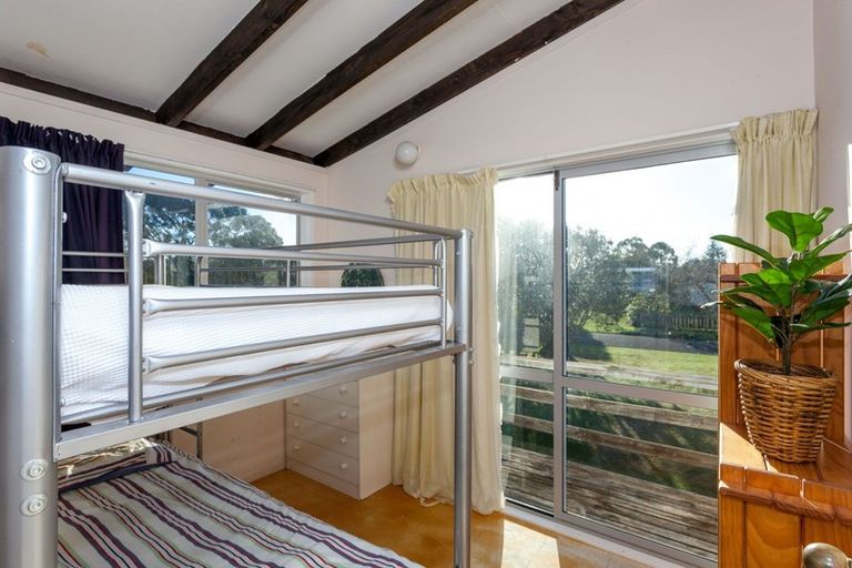 Photo of property in 69 Oyster Drive, Cooks Beach, Whitianga, 3591