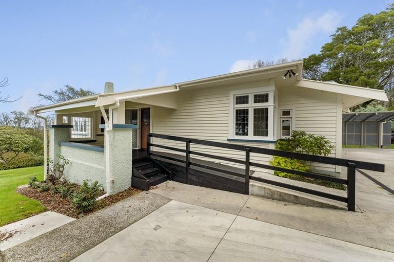 Photo of property in 11 Hill Street, Eltham, 4322