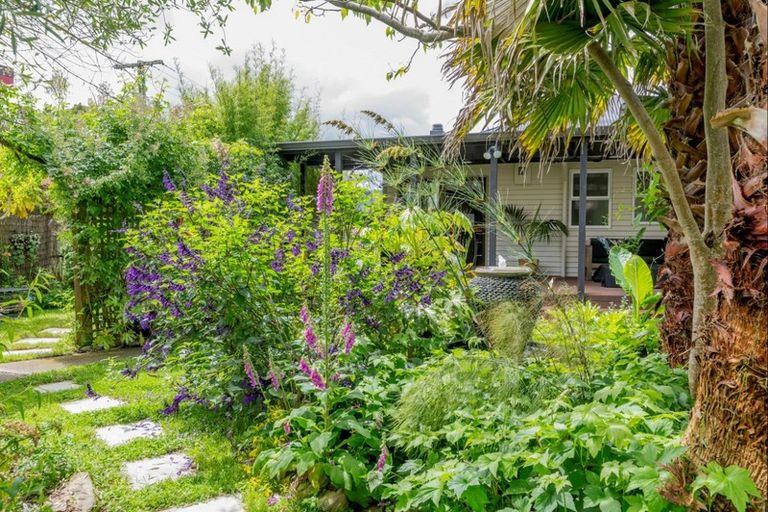 Photo of property in 151 Fairfield Road, Levin, 5510