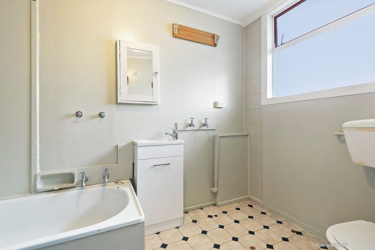 Photo of property in 5/255 Coutts Street, Rongotai, Wellington, 6022