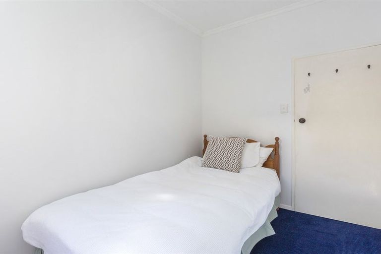 Photo of property in 6 Bernard Street, Kenmure, Dunedin, 9011