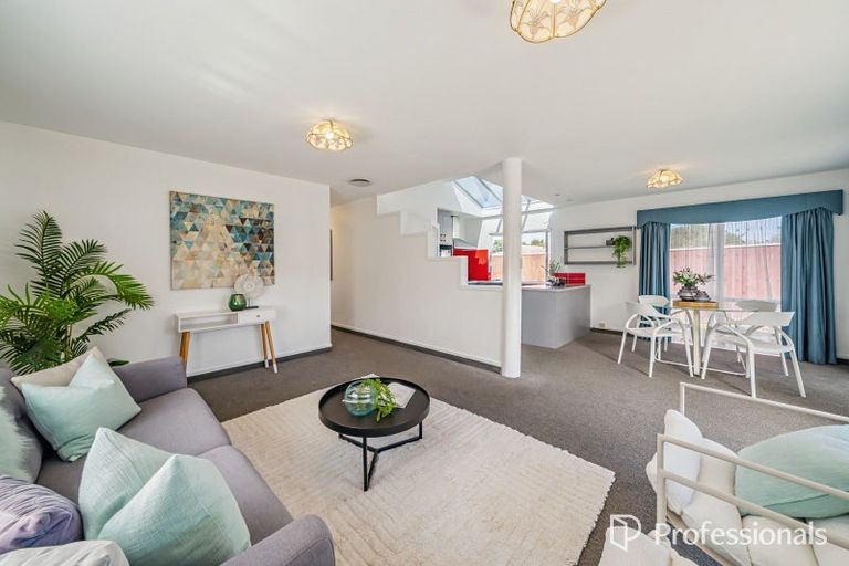 Photo of property in 17 Macky Street, Taita, Lower Hutt, 5011