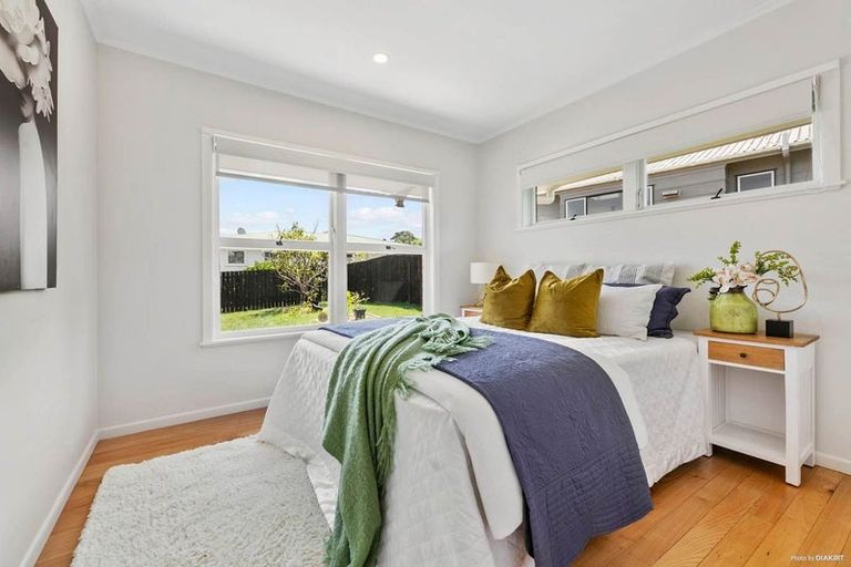 Photo of property in 3/30 Hororata Road, Hauraki, Auckland, 0622