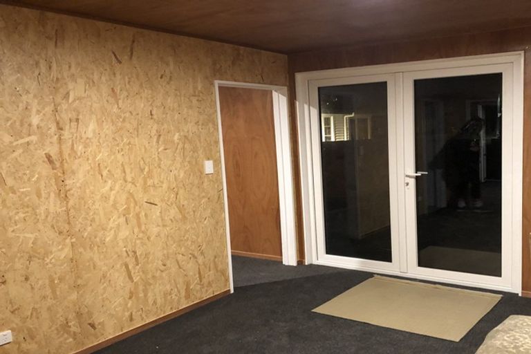 Photo of property in 17 Lane Street, Woolston, Christchurch, 8023