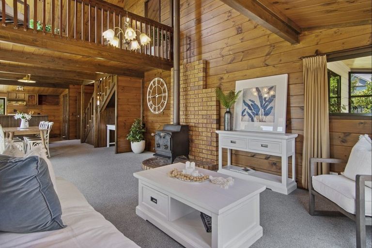 Photo of property in 30 Ruamoana Place, Omokoroa, 3114