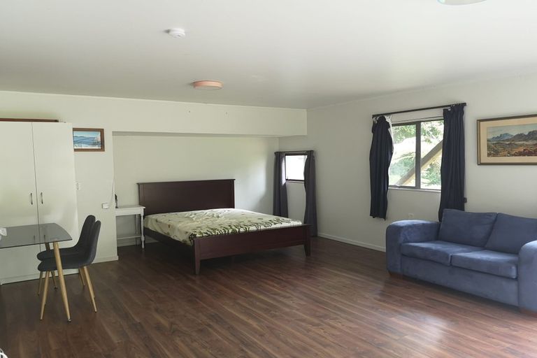 Photo of property in 7 Geoffrey Road, Torbay, Auckland, 0630