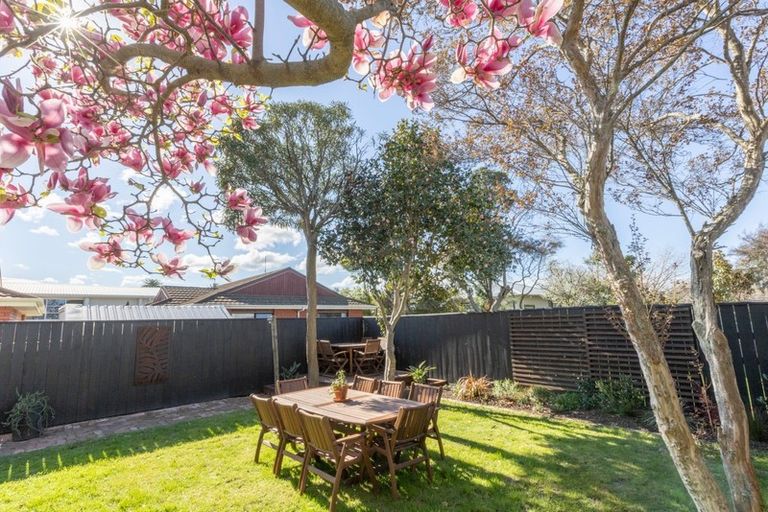 Photo of property in 89 Georges Drive, Napier South, Napier, 4110