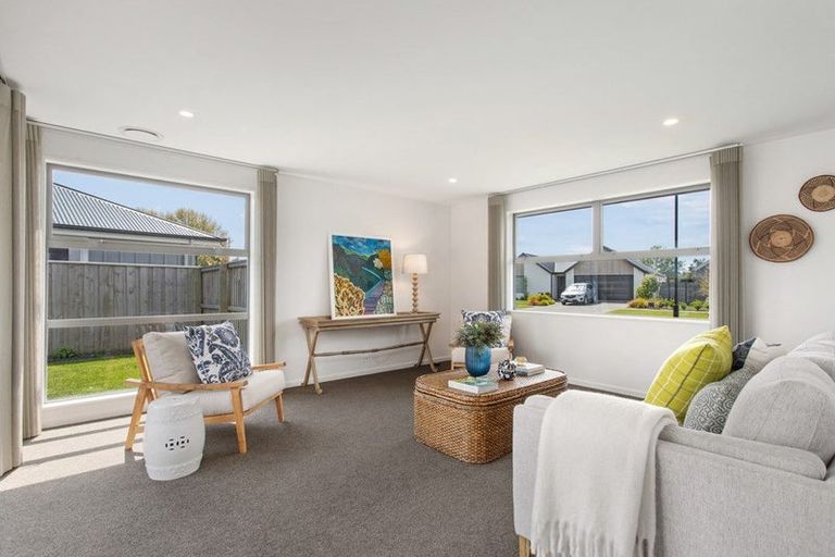 Photo of property in 98 Leistrella Road, Hoon Hay, Christchurch, 8025