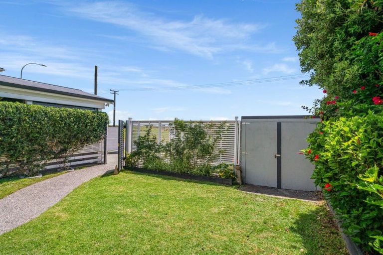 Photo of property in 932a Papamoa Beach Road, Papamoa Beach, Papamoa, 3118