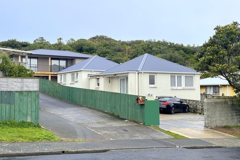 Photo of property in 63 Ahuriri Street, Strathmore Park, Wellington, 6022