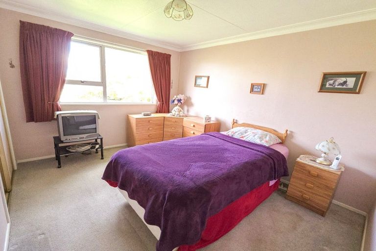 Photo of property in 37 Baxter Street, Grasmere, Invercargill, 9810