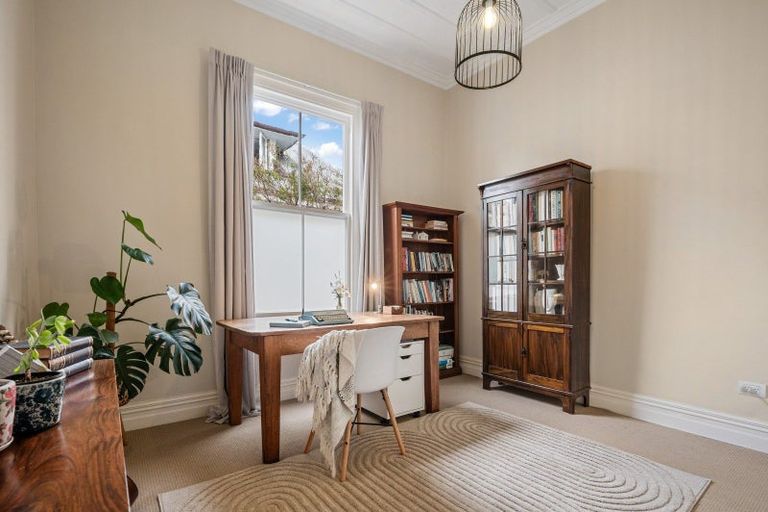 Photo of property in 55 Symonds Street, Onehunga, Auckland, 1061